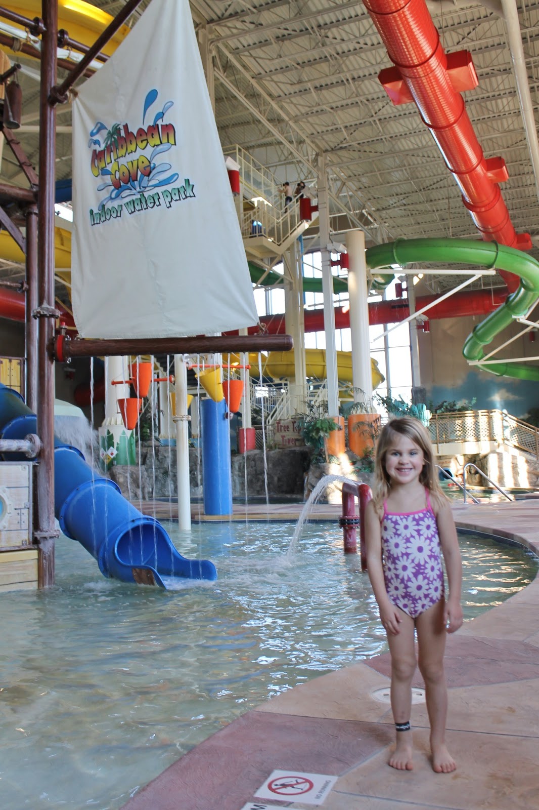 Caribbean Cove Hotel & Waterpark Review (Indianapolis) Sunshine Praises