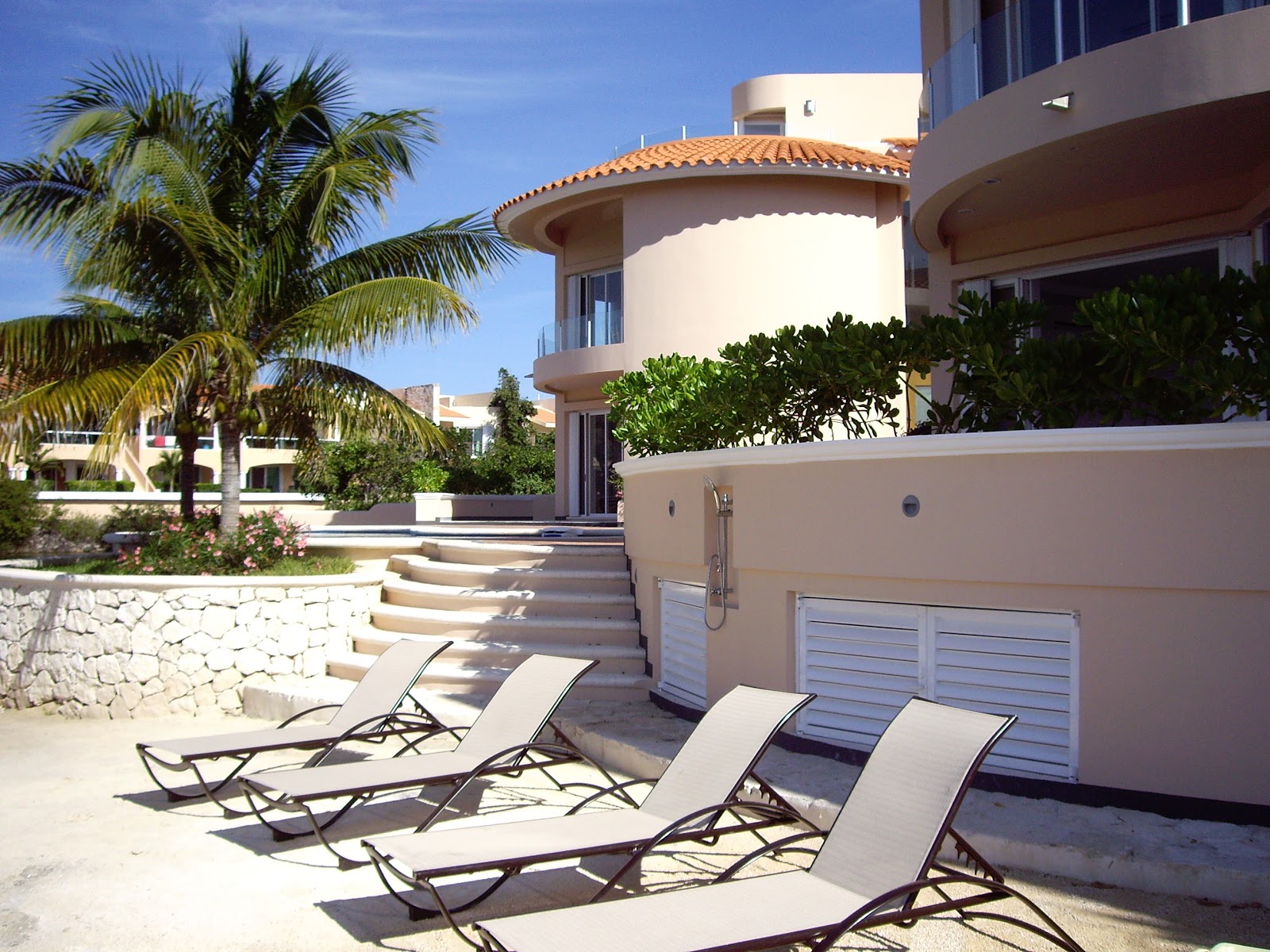 Riviera Maya Real Estate News Lagoon front villas available in Puerto