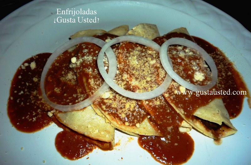 ¿Gusta Usted? Cómo hacer Enfrijoladas. Antojitos Mexicanos. Receta