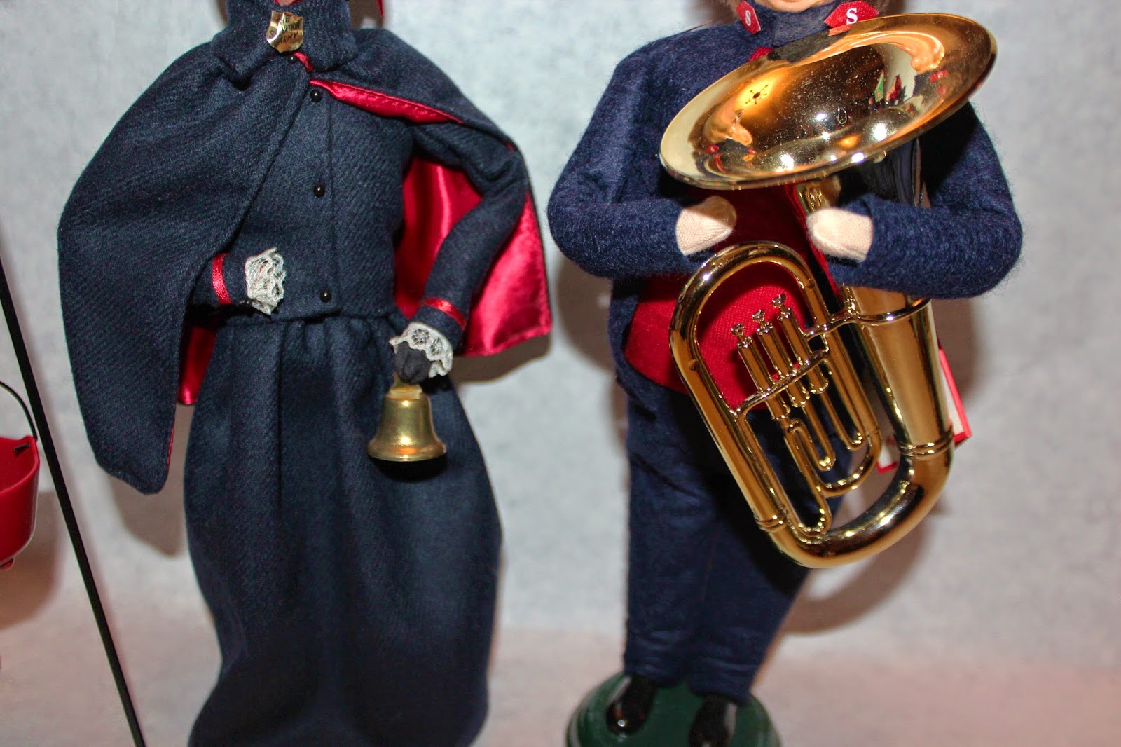 OF THE DOLLS DollADay 327 Byers Carolers Salvation Army People