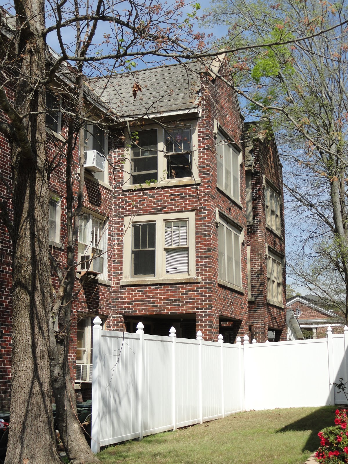 Corinth 2 Weaver Apts Tours by Josh Whitehead