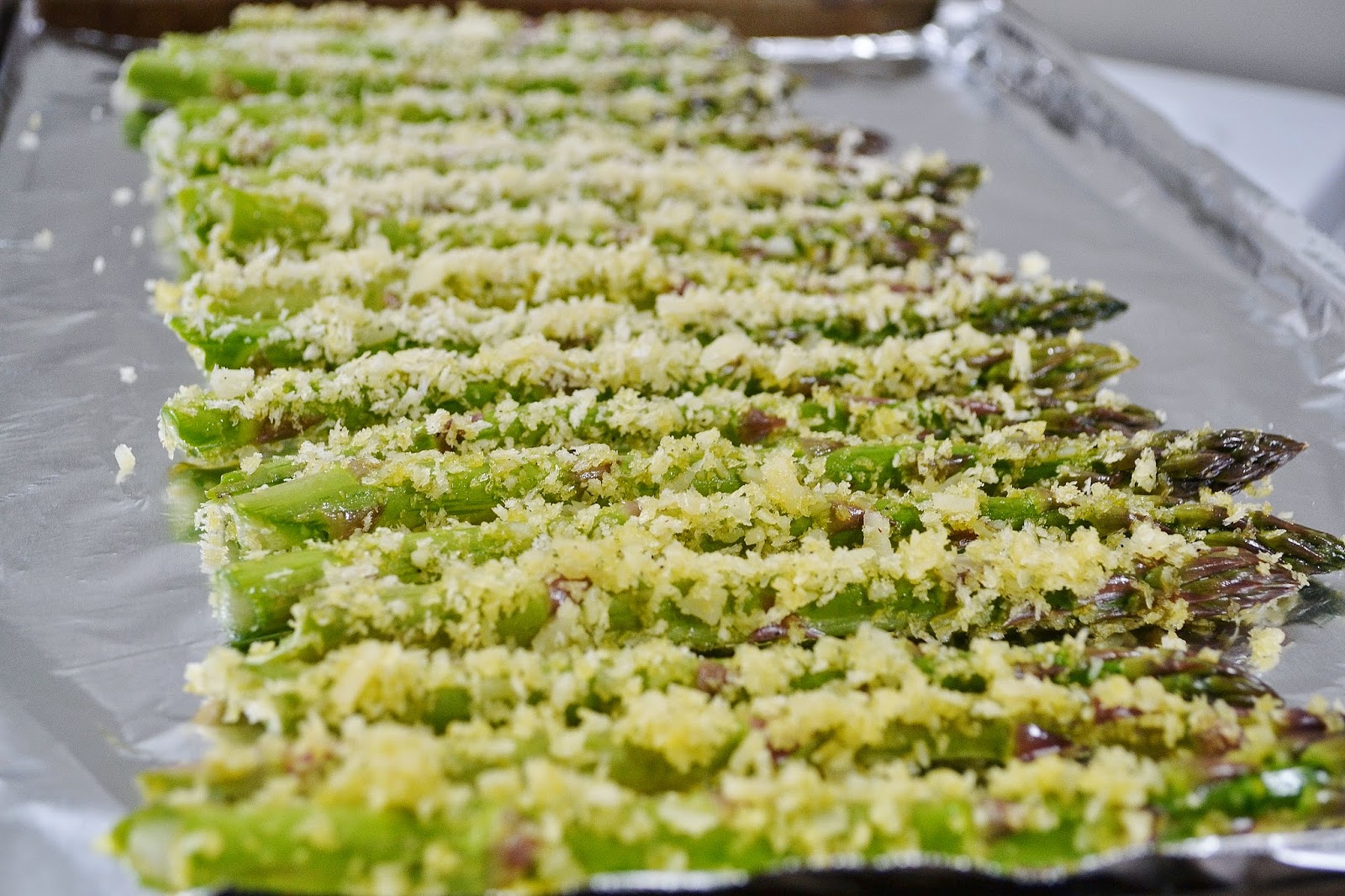 ...with a lil' twist Panko + Parmesan Baked Asparagus "Fries"