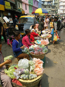Street vendors at " Police Bazaar " in Shillong.