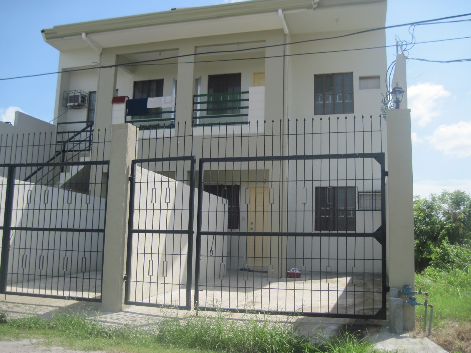 Life and Travel in Philippines Find rentals Philippines. Living in rural areas or small towns