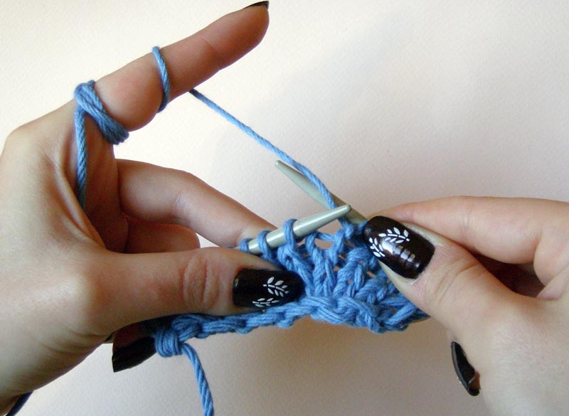 Cloopco Eastern Uncrossed knitting yarn tension and styles