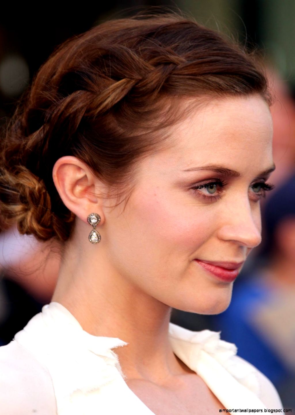 Emily Blunt Hairstyles 2015 New Hair Style Models Emily Blunt Hairstyles 2015 New Hair Style Models