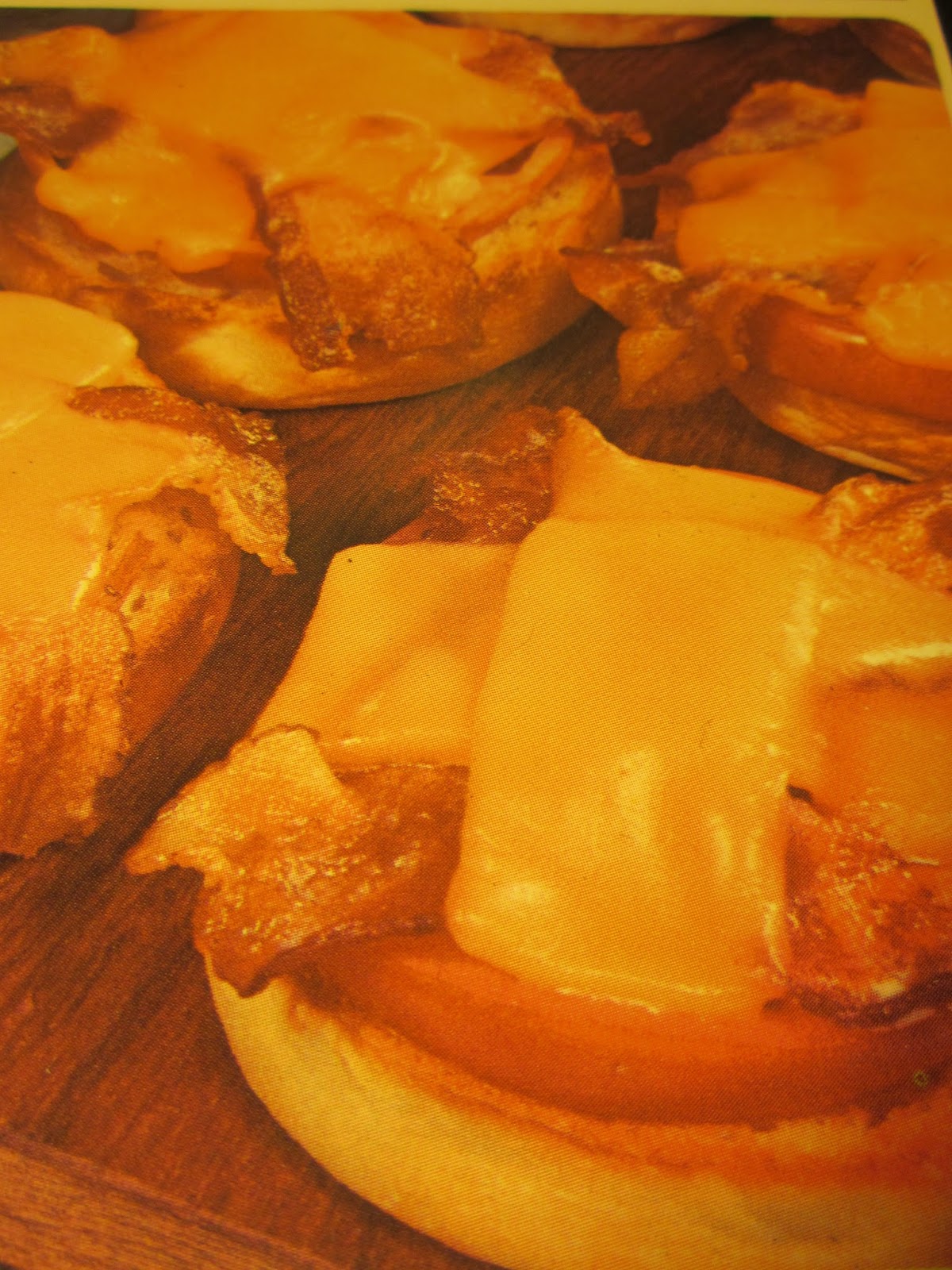 Grandma's Vintage Recipes 1971 CHEESE DREAMS FROM BETTY CROCKER