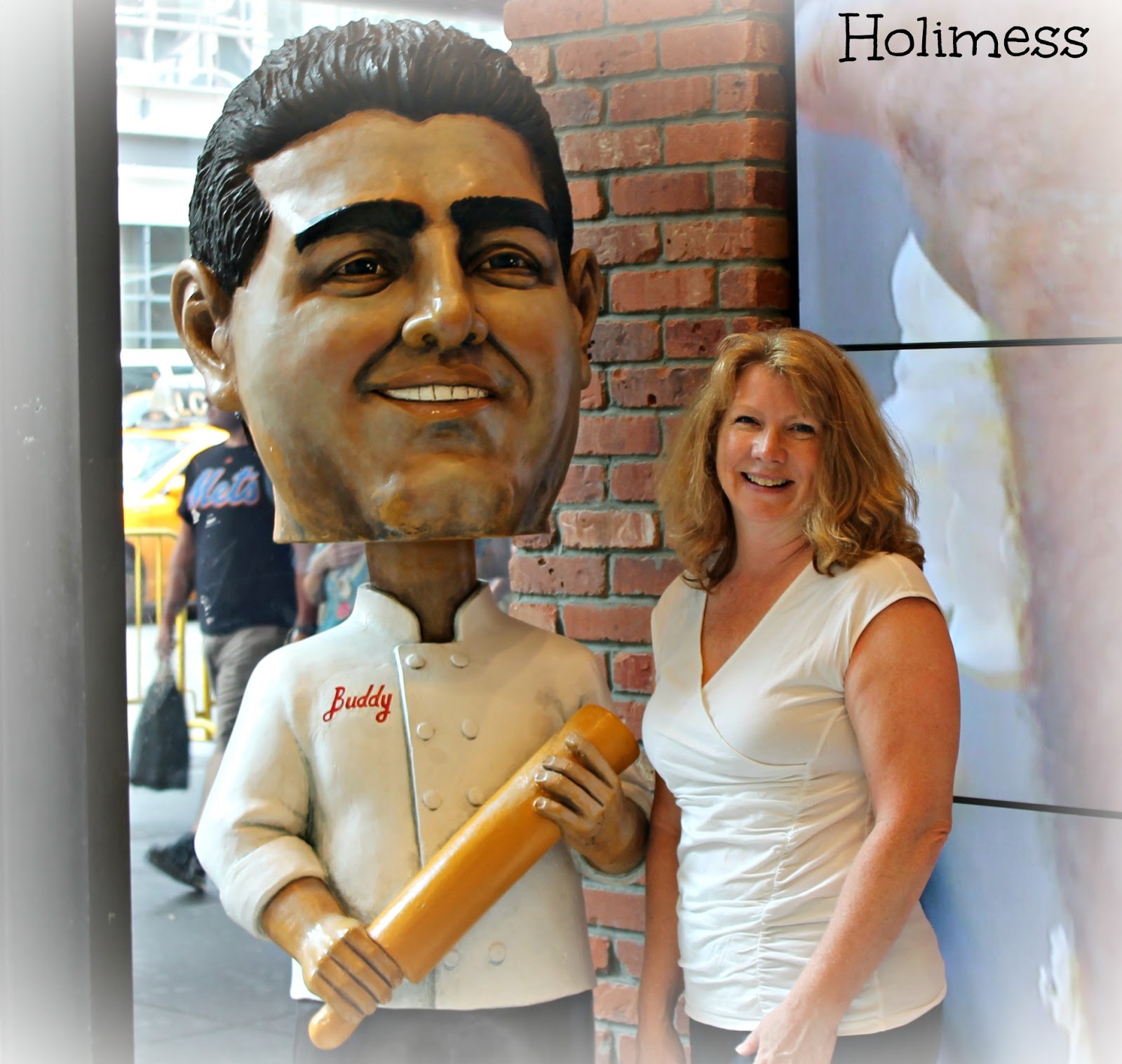 HoliMess Cake Boss Cafe, Times Square