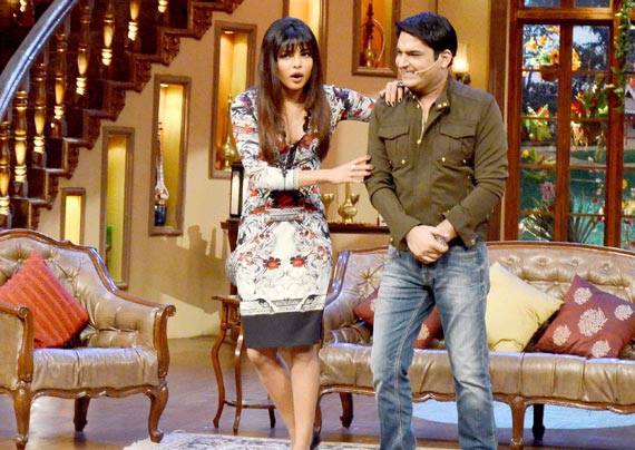 http://3.bp.blogspot.com/-lI-qmKAaPjs/UhrvixiyJzI/AAAAAAABhGo/iYniKuAKq2E/s1600/Priyanka+&+Ram+Charan+promotes+%27Zanjeer%27+on+Comedy+Nights+With+Kapil+(4).jpg