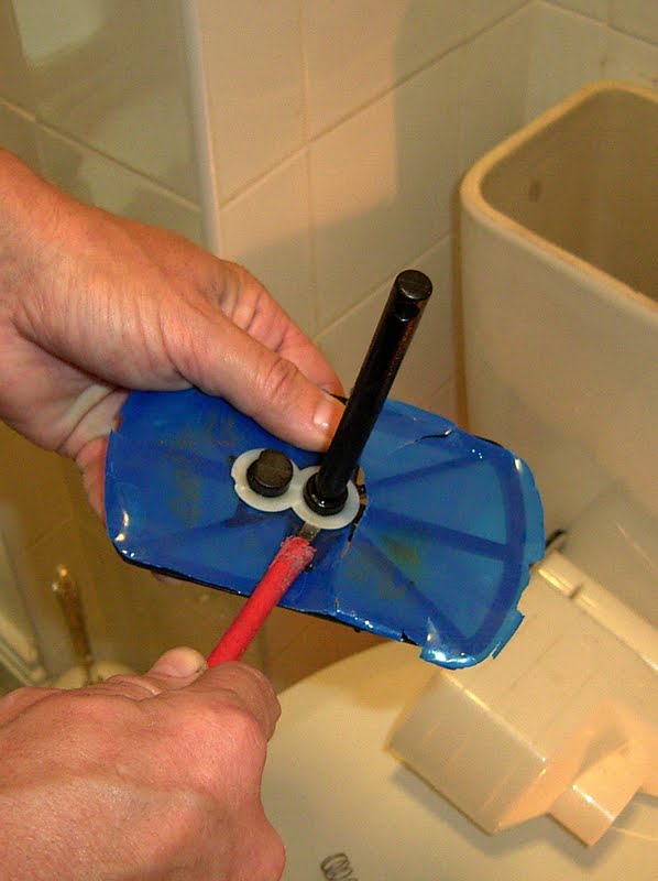 JockofallTrades How to replace the diaphragm in a toilet cistern siphon
