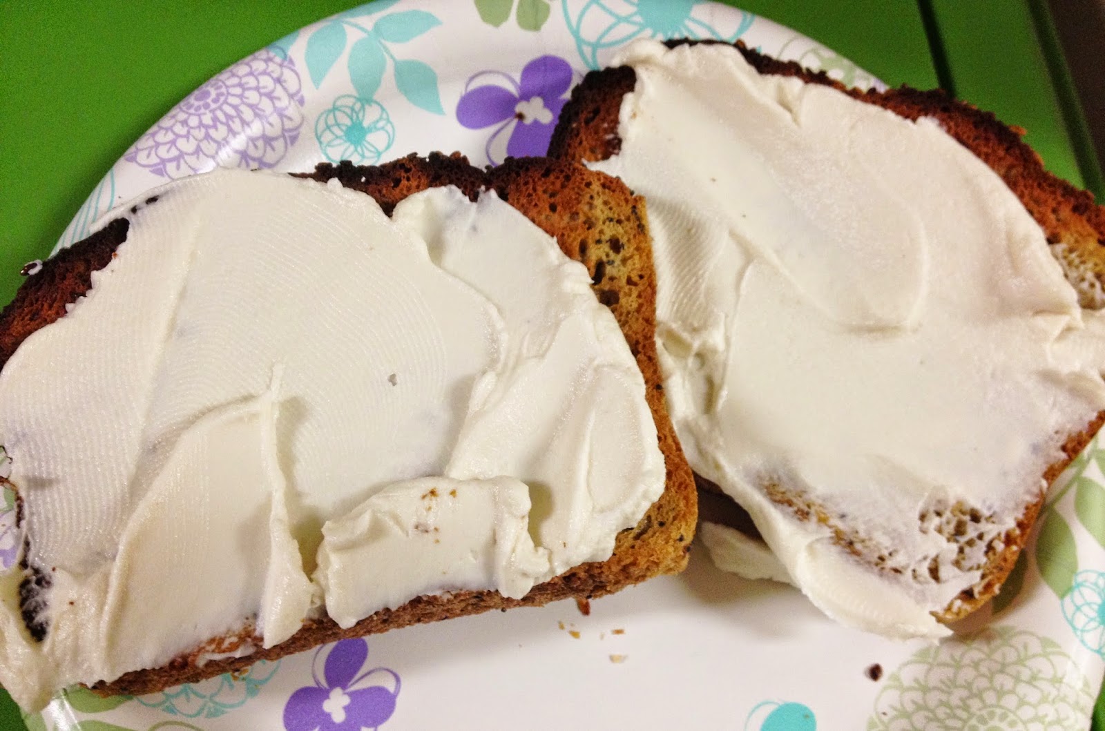 The Gluten & DairyFree Review Blog Kite Hill Almondmilk Cream Cheese