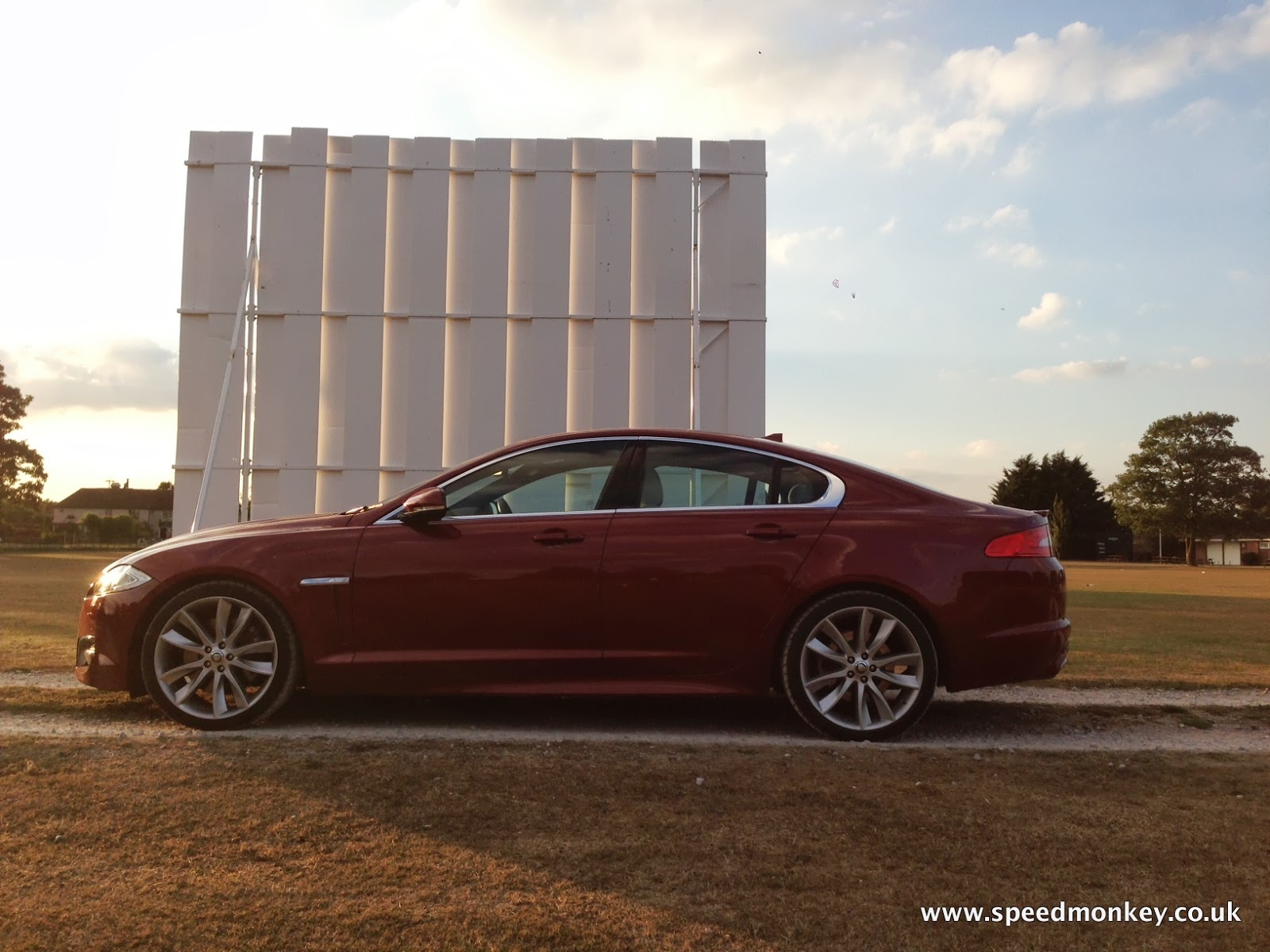 Speedmonkey Jaguar XF 3.0 V6 Supercharged Portfolio review