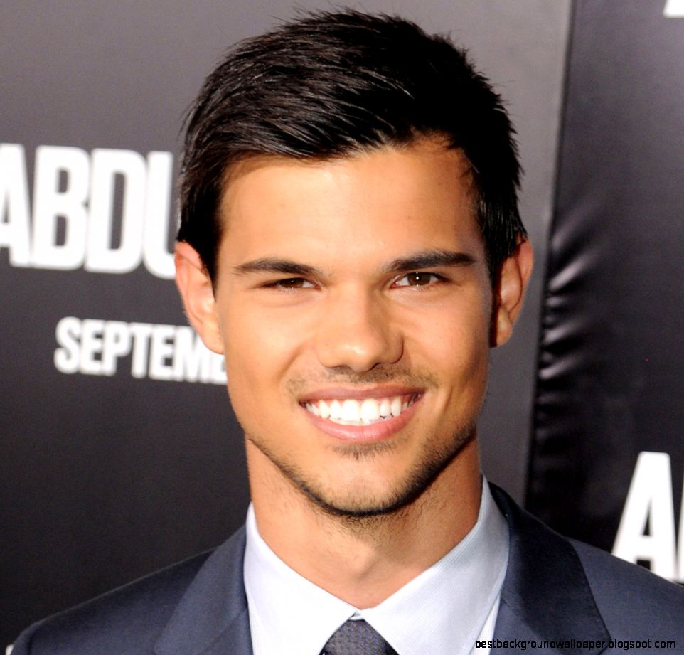 Taylor Lautner