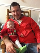 McKennas 1st Christmas