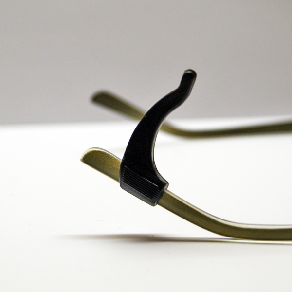 glasses keep slipping down nose a way to stop my eyeglasses from slipping