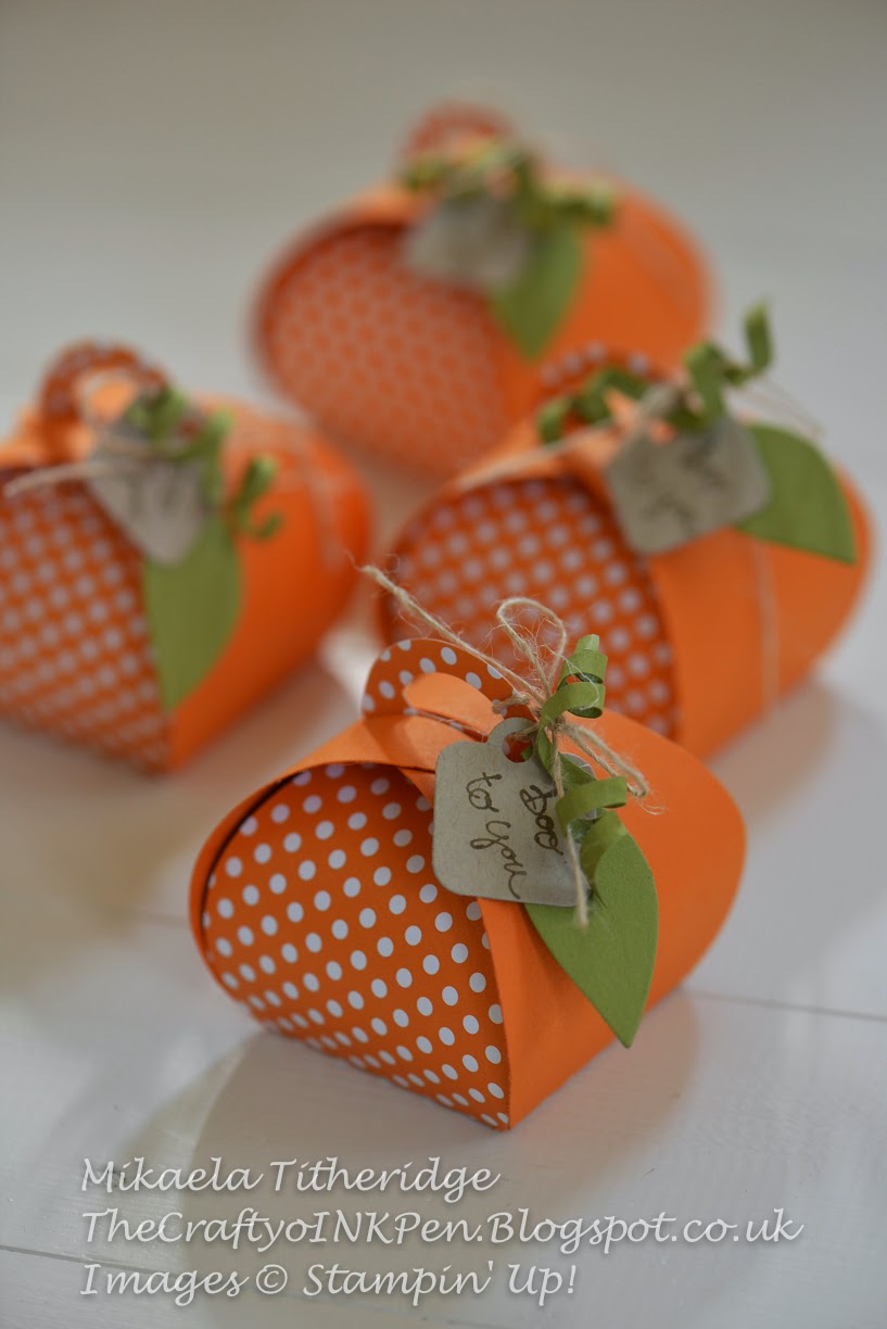 The Crafty oINK Pen FREE Curvy Keepsake Pumpkin Box Tutorial and kit