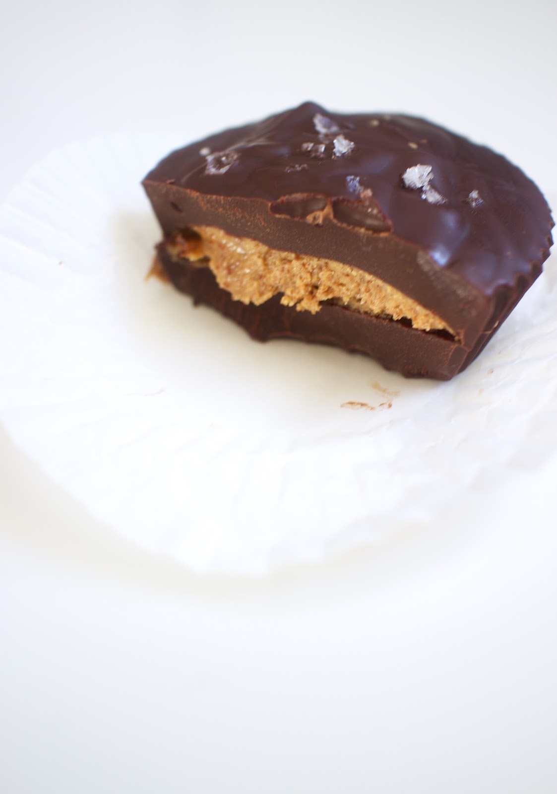 She's So Lucy Salted Almond Butter Cups Healthy Dark Chocolate Recipe Reeses Peanut Butter