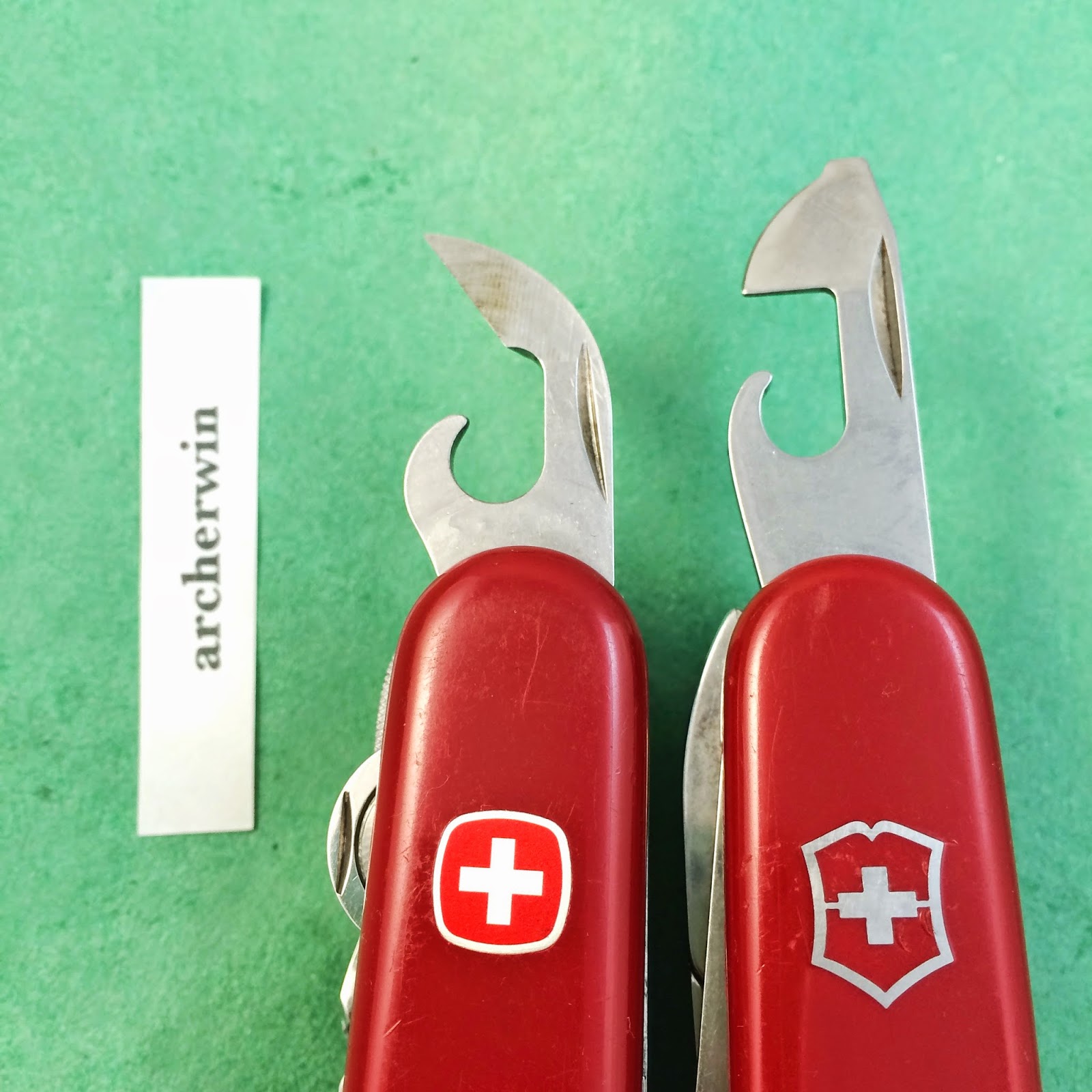 archerwin's Swiss Army Knives REVIEW Victorinox SwissChamp vs Wenger