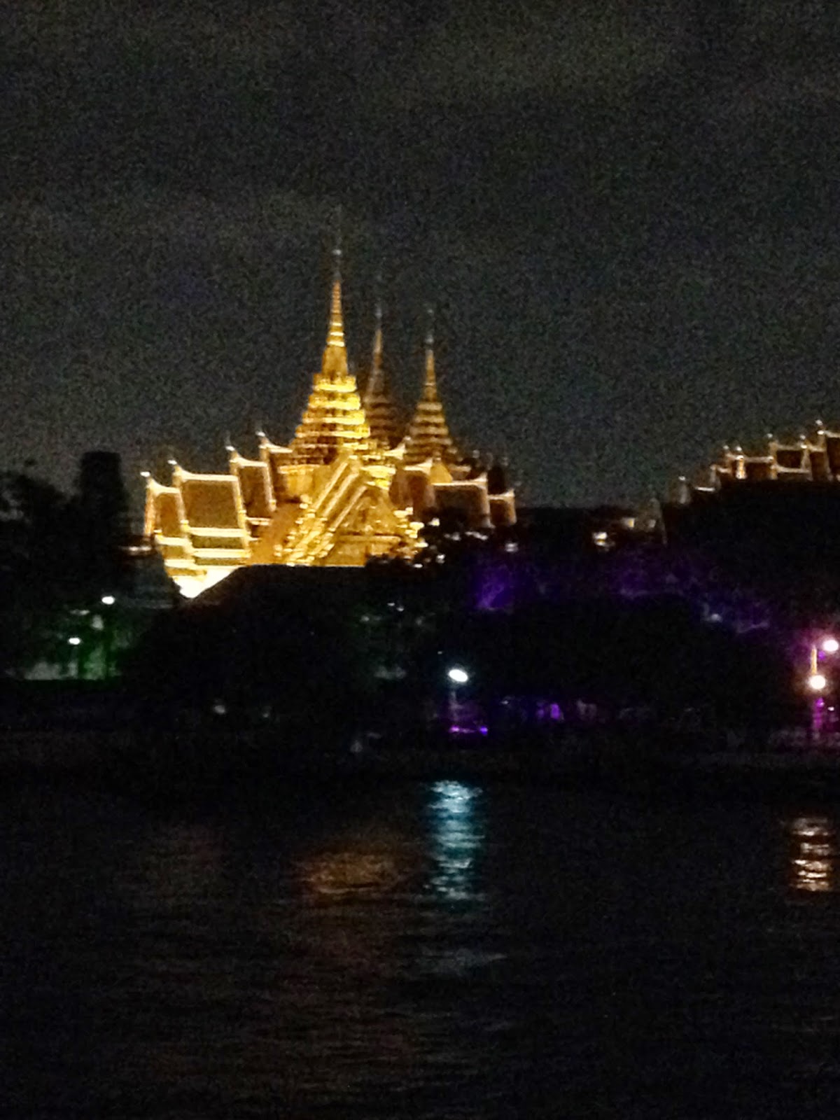 Bangkok dinner river cruise
