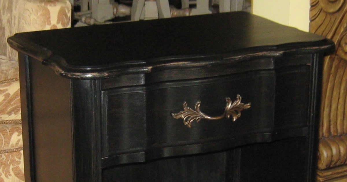 LYNDA BERGMAN DECORATIVE ARTISAN PAINTING AN OLD WATER DAMAGED