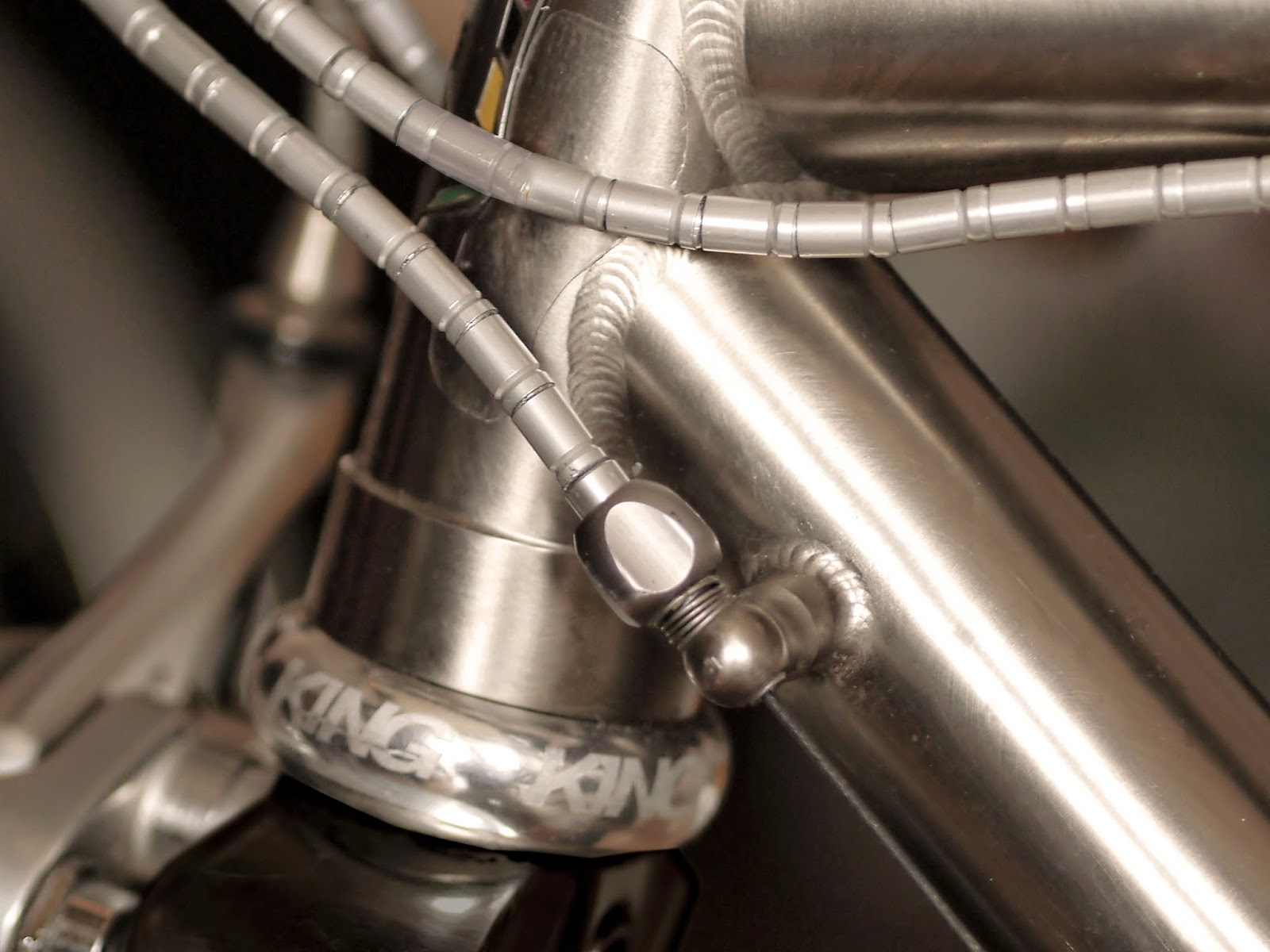 FeTicizm Titanium thread galling