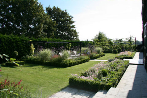 Home Decors Idea: A Perfect Landscape Design