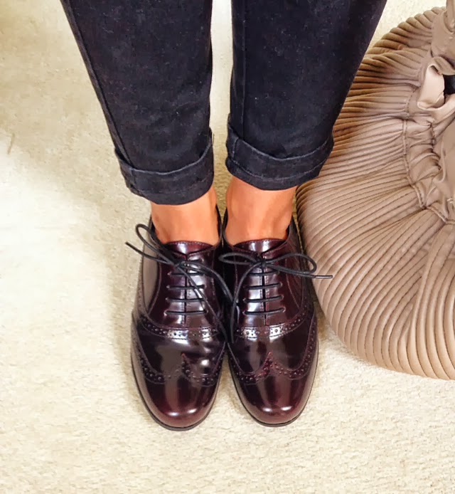 clarks hamble oak wine