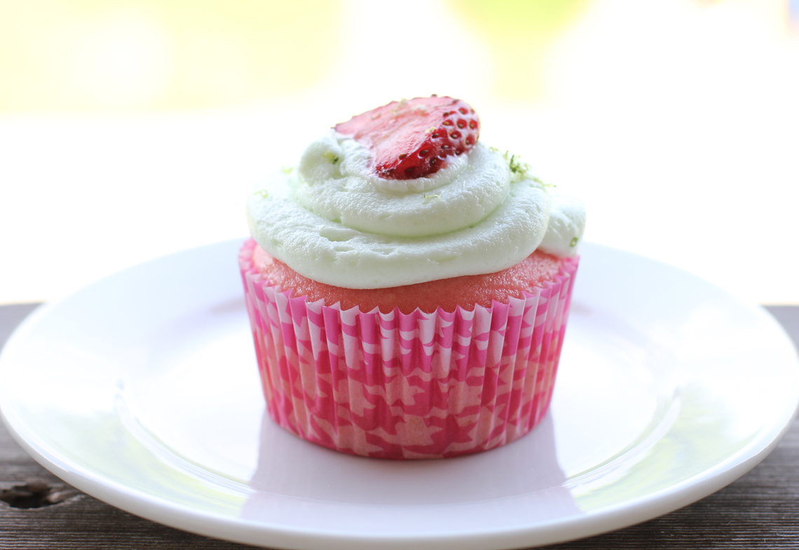 Cookie Sheets and Cake Pans StrawberryLime Margarita Cupcakes (Non