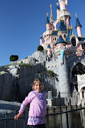 Georgia near the Disney castle (img )