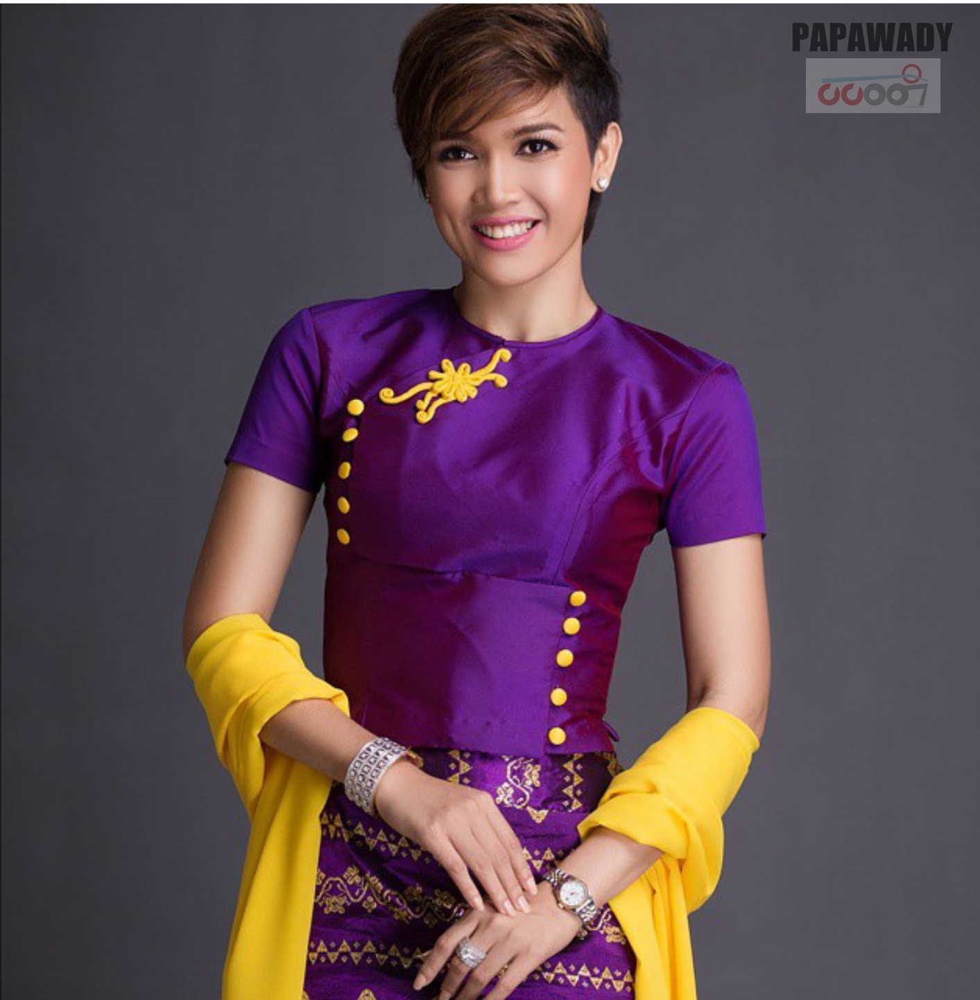 Aye Myat Thu Moda Fashion Magazine Photoshoot | PAPAWADY