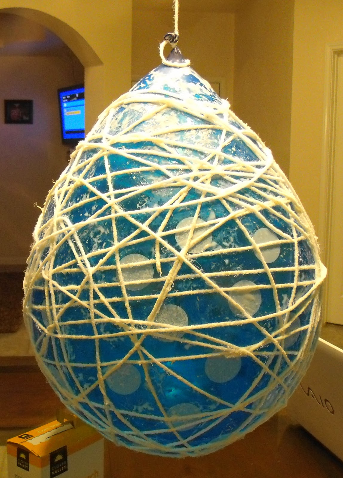 my favorite things DIY String Lantern