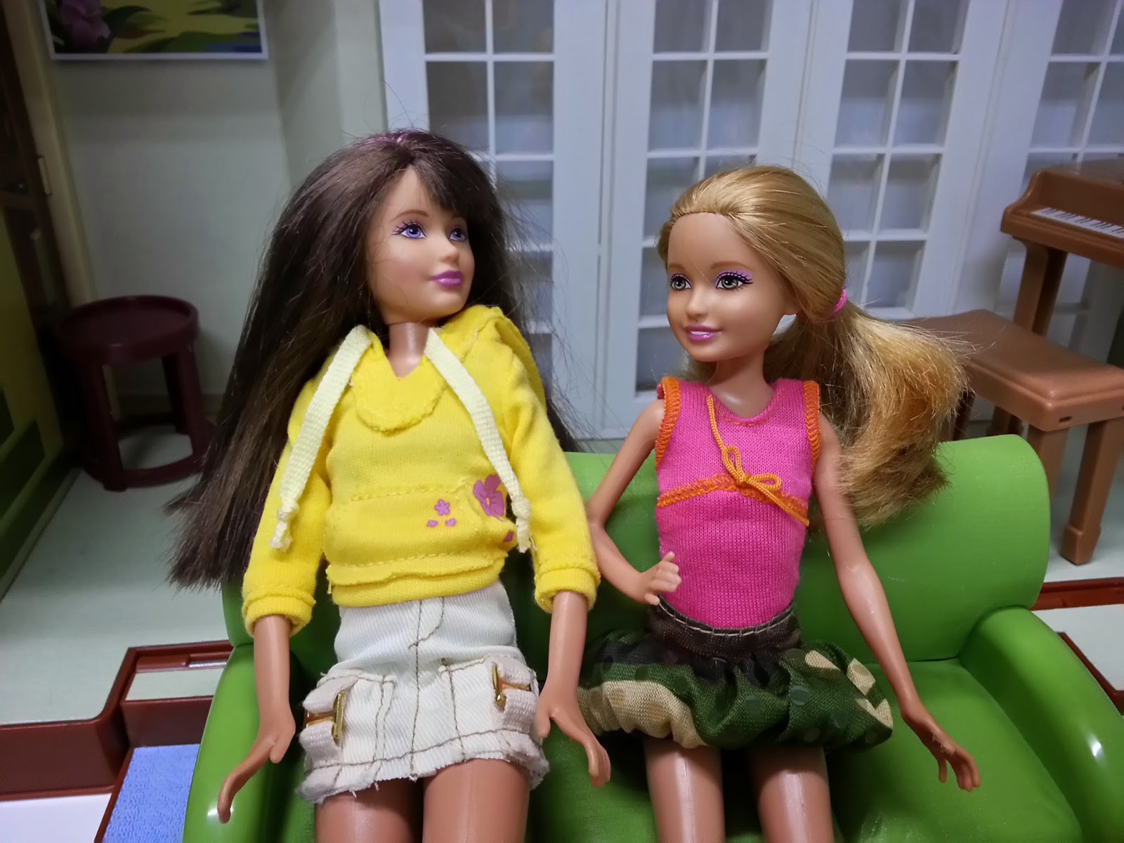 clothes for skipper and stacie