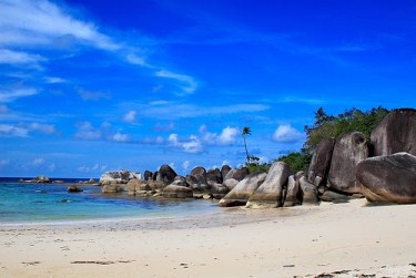 batuan besar