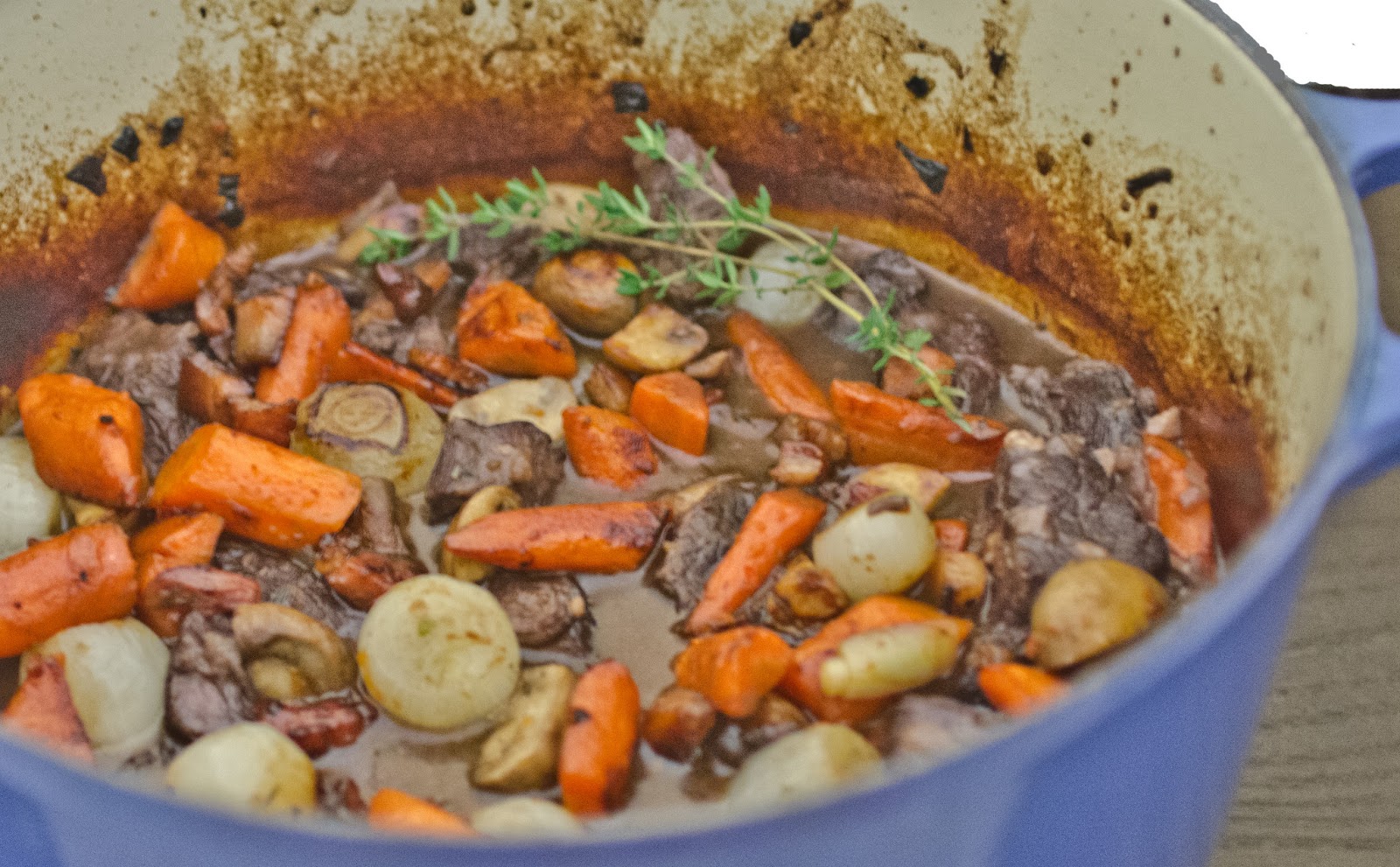 Navy Blue Kitchen Braised Beef Stew with Red Wine