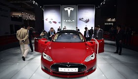 New Model S of Tesla Ludicrous mode