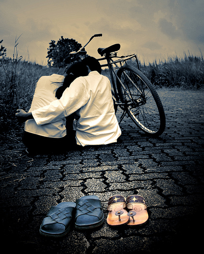 Romantis Bersama Pasangan