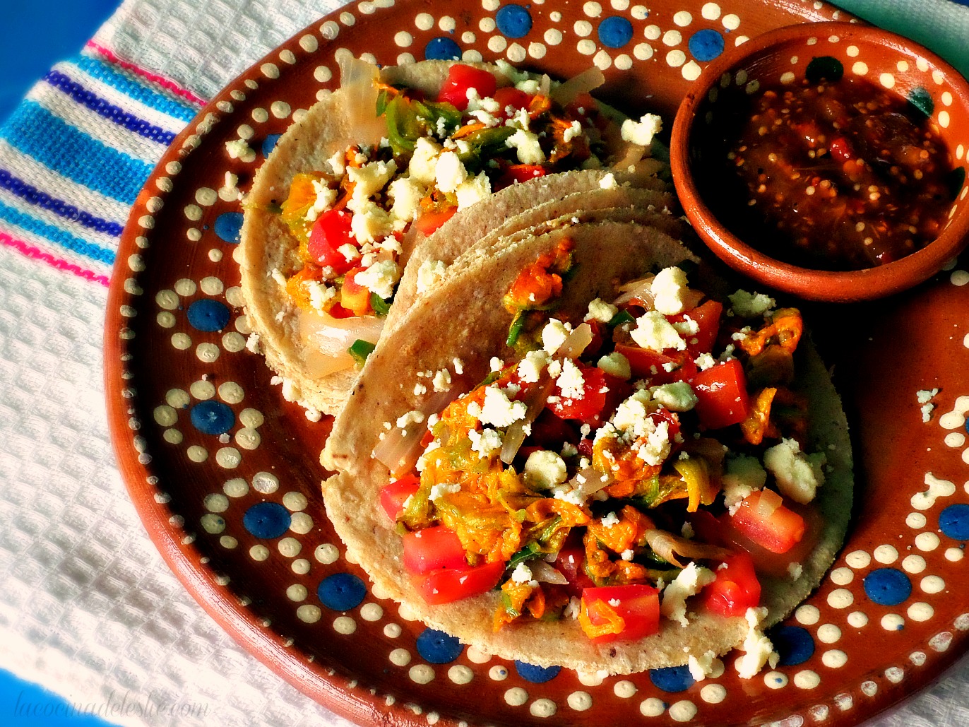 Tacos de Flor de Calabaza a la Mexicana - lacocinadeleslie.com 