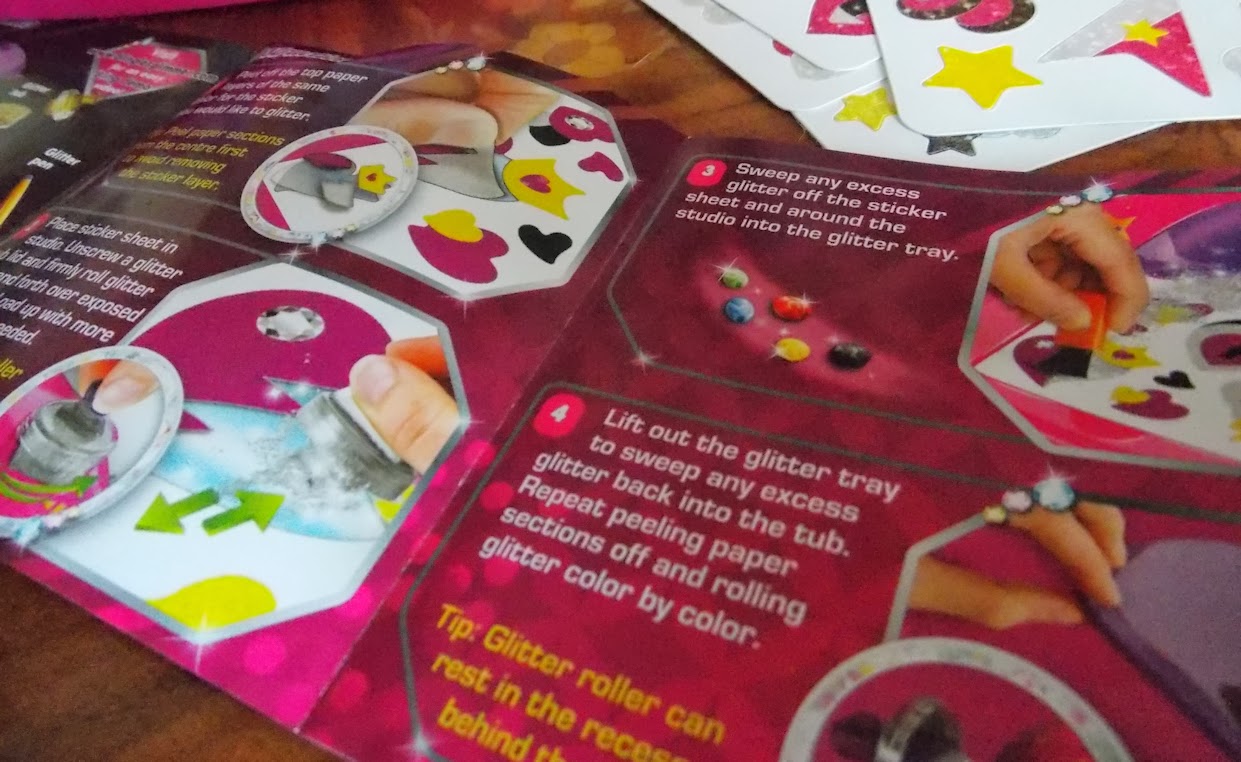 This is me Sarah mum of 3 Blingles Glimmer Glitter Studio Review