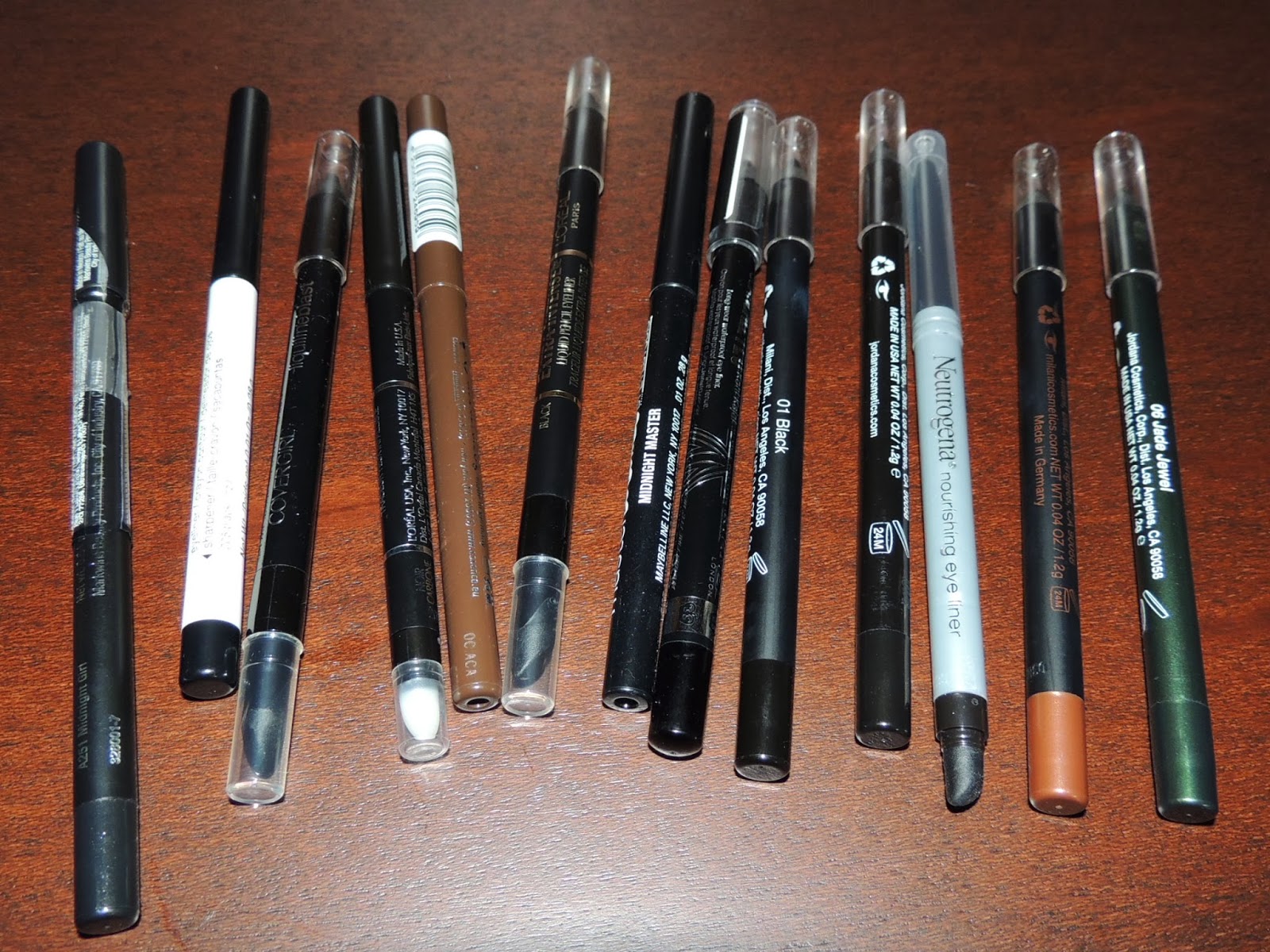 Inside Beauty thoughts on makeup, hair, and fashion. Best & Worst