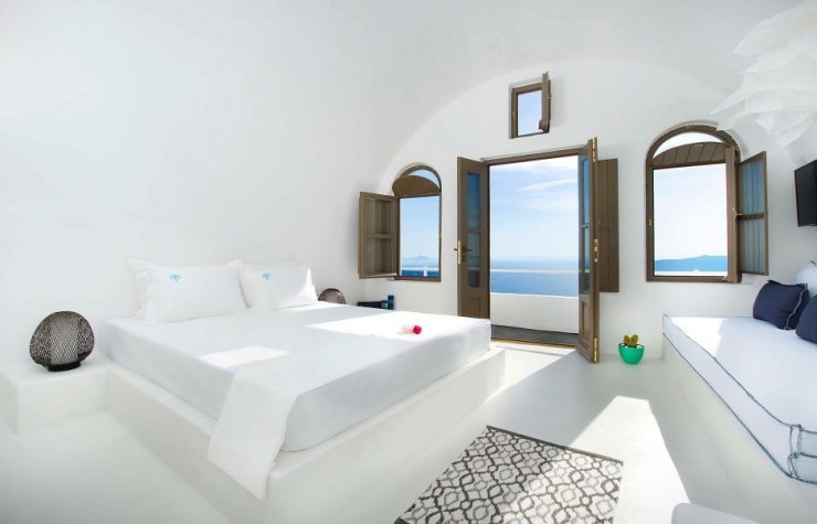 Sophia Suites – Elegant Retreat in Santorini, Hellas (Greece) Sophia Suites – Elegant Retreat in Santorini, Hellas (Greece)