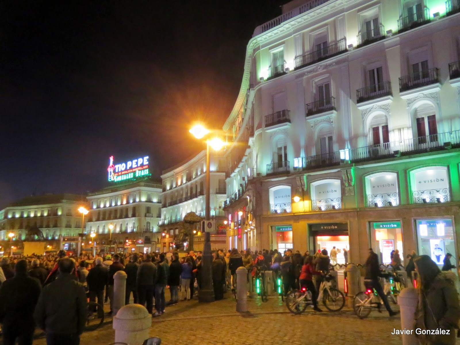 Las imágenes que yo veo La Puerta del Sol de Madrid. The "Puerta del Sol" square of Madrid