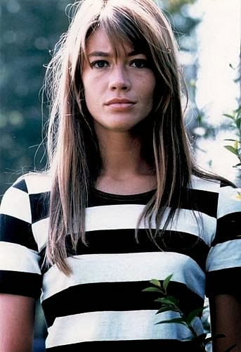 françoise hardy un homme est mort fran 231 oise hardy une femme sinc 232 re naturelle vivreaupresent françoise hardy un homme est mort fran 231 oise hardy une femme sinc 232 re naturelle vivreaupresent