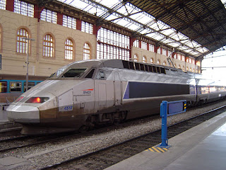Gambar Kereta TGV-R