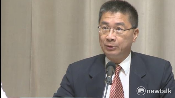 行政院發言人徐國轉述閣賴清德在「加速投資台灣」會議中的裁示。 行政院發言人徐國轉述閣賴清德在「加速投資台灣」會議中的裁示。