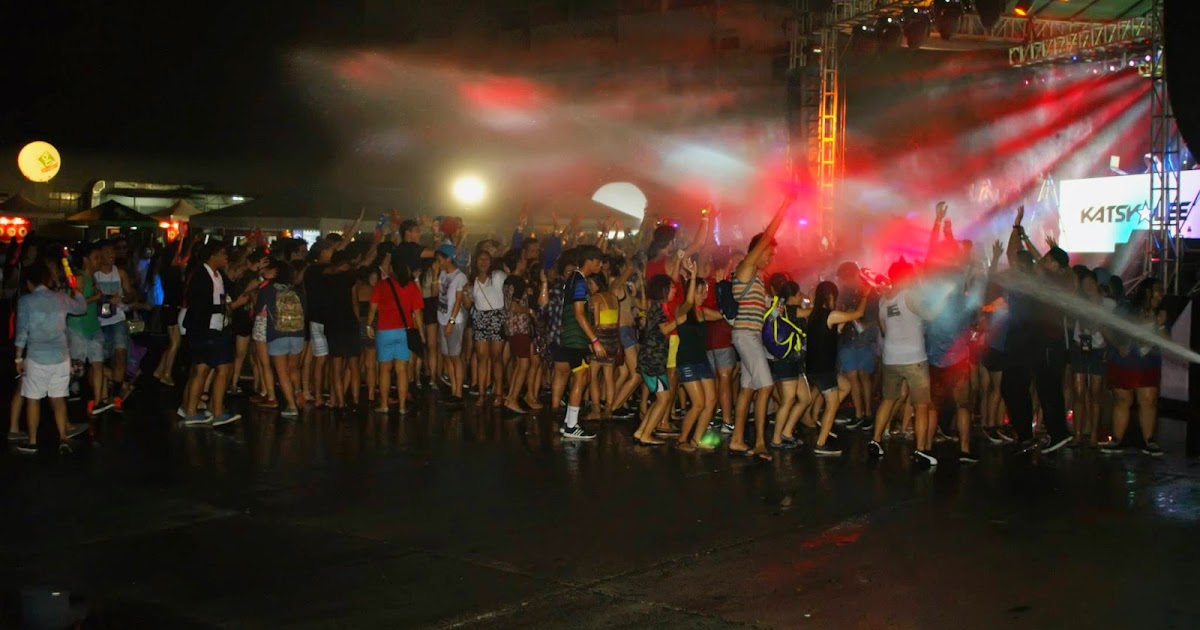 Unleashed 2 - Wet and Wild Party in Libis Part 2 - BoyRaket.com
