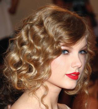 Salon K Taylor Swift Faux Bob Tutorial