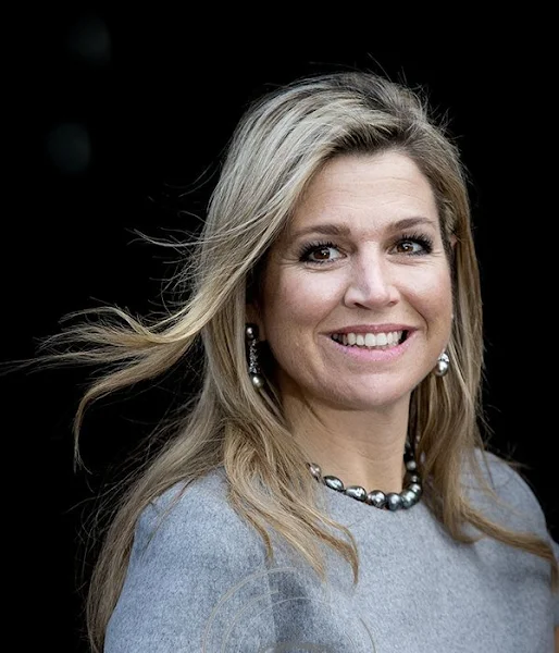 King Willem Alexander and Queen Maxima, Princess Beatrix, Princess Mabel, Princess Laurentien and Prince Constantijn of the Netherlands attend the 2015 Prince Claus Awards at the Royal Palace 