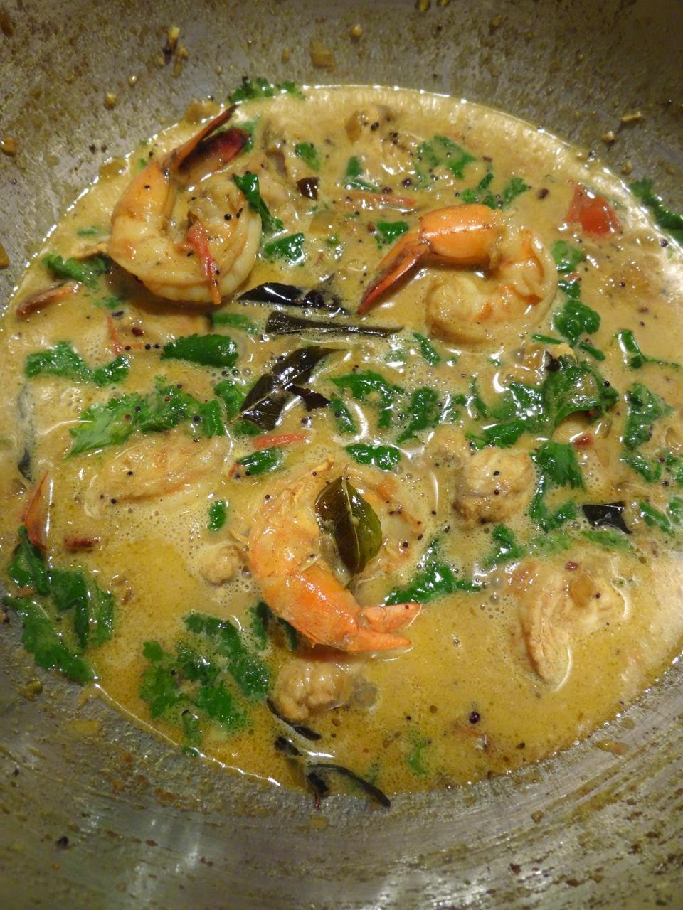 Scrumpdillyicious KeralaStyle King Prawn & Monkfish Curry