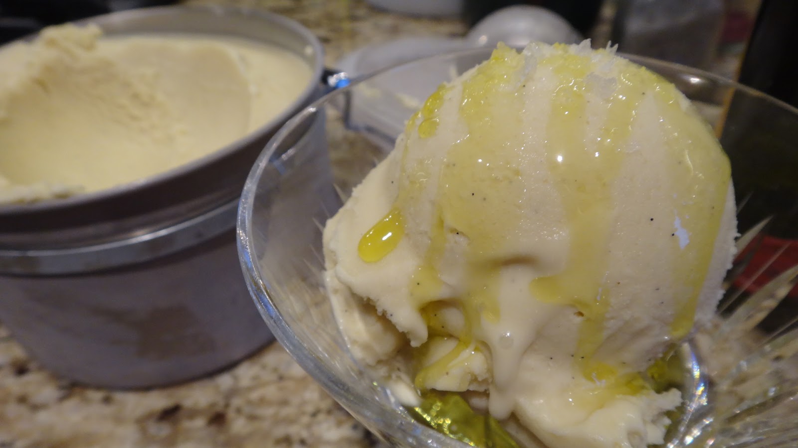 Honey Olive Oil Ice Cream « I WANT TO COOK THAT