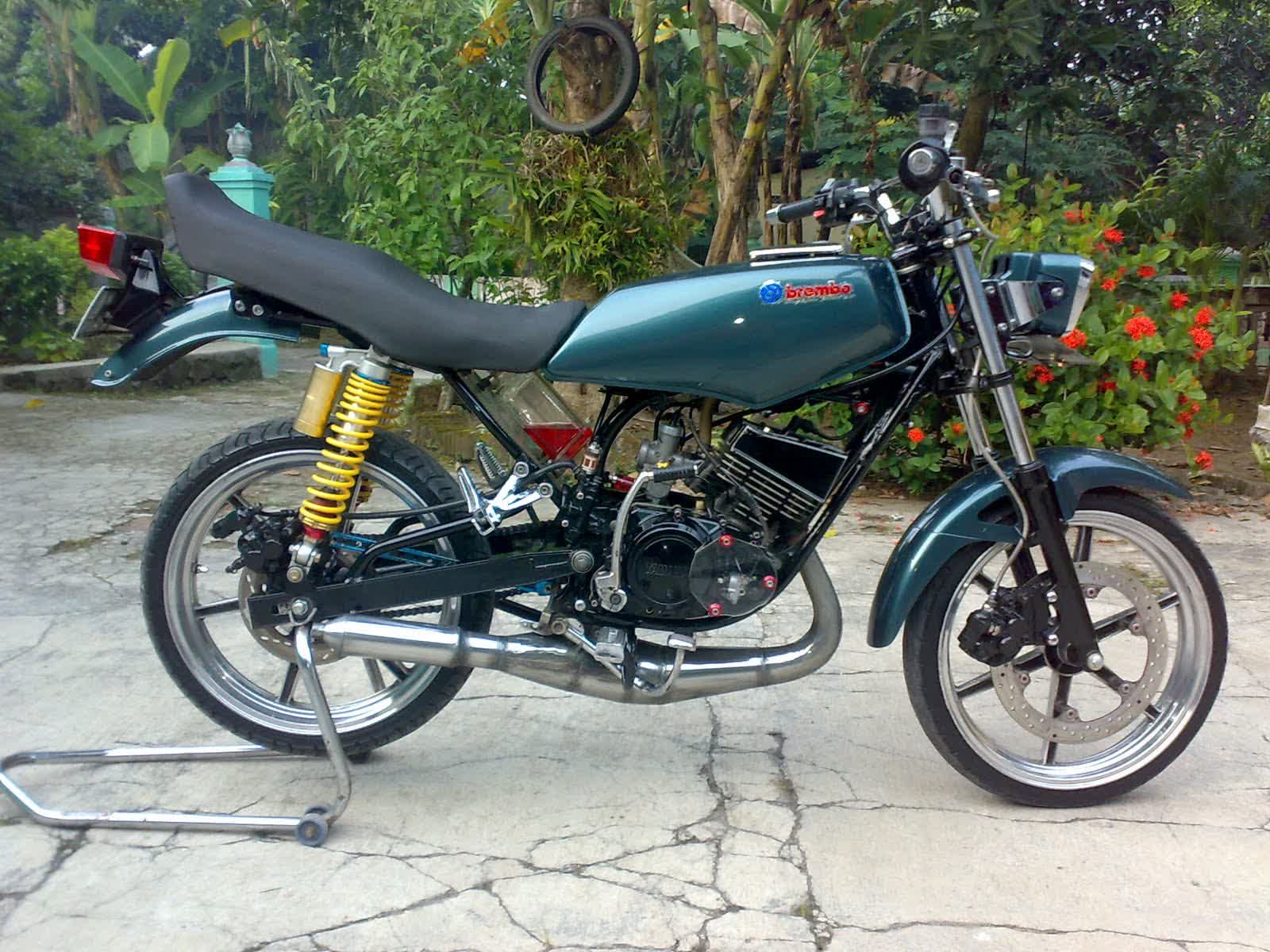 Modifikasi Motor King Warna Hitam Terbaru 2015 Sukaon